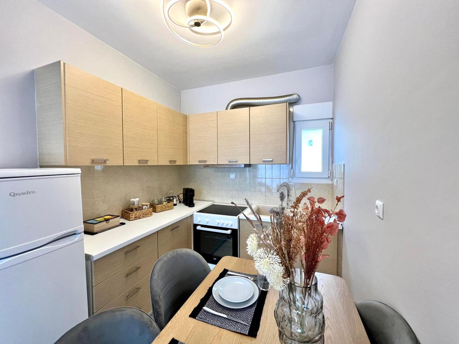 P Deluxe Suites Β4 Nea Michaniona Exteriör bild